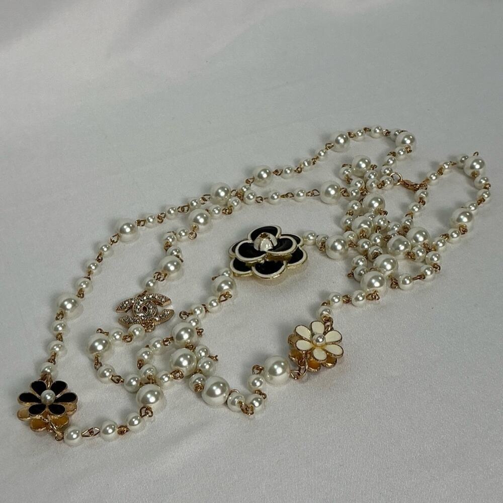 Pearl & Gold Flower Necklace Simulated Faux Pearl Strand Layers Chanel extender - Picture 2 of 10